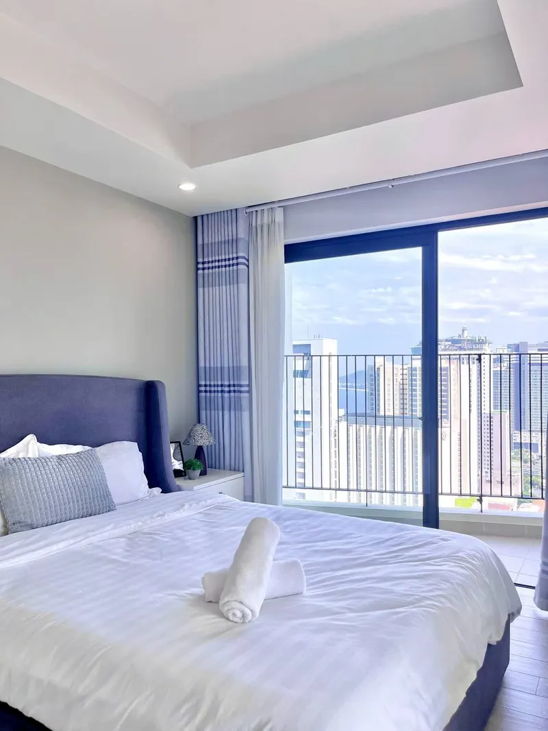 2-Bedroom Apartment with Sea View – MT04 Trần Phú, Direct Ocean View