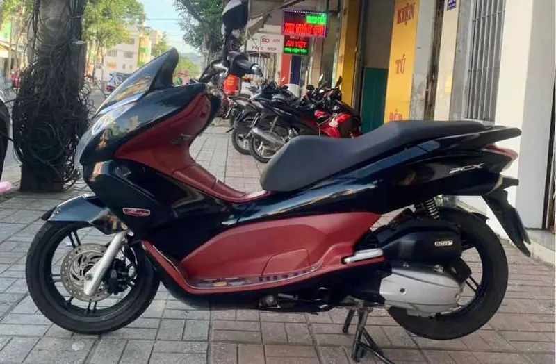 Scooter Rental in Nha Trang - Honda PCX, Yamaha Janus, Nouva 6