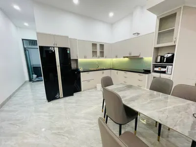 Nhà cho thuê đầy đủ nội thất, gần siêu thị Go – 110 m² – 3 phòng ngủ – 20 triệu VND/tháng