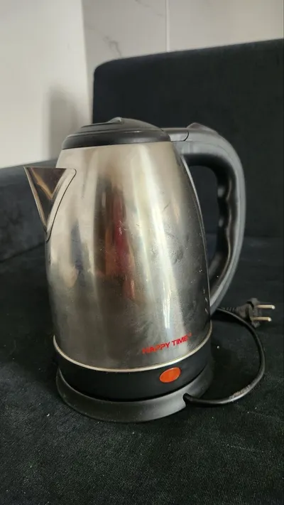 Multi-Item Bundle Sale – Soldering Iron, Kettle, Books, Pet Accessories & Household Goods