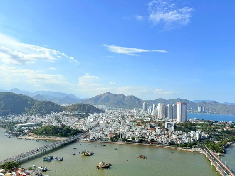 2卧室公寓出租 – 全景海景和山景 – Muong Thanh – 2000万越南盾/月 — 4/9