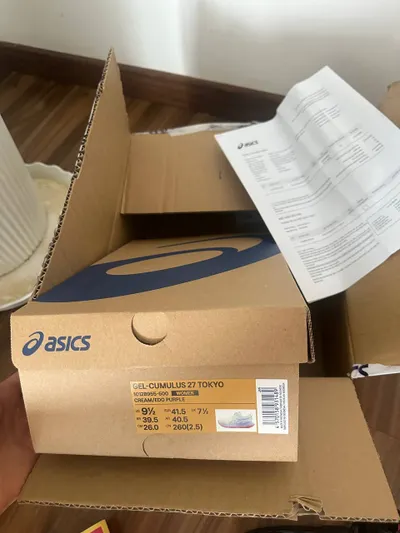Оригинальные кроссовки ASICS размер 40 (26 см) – 2900 VND