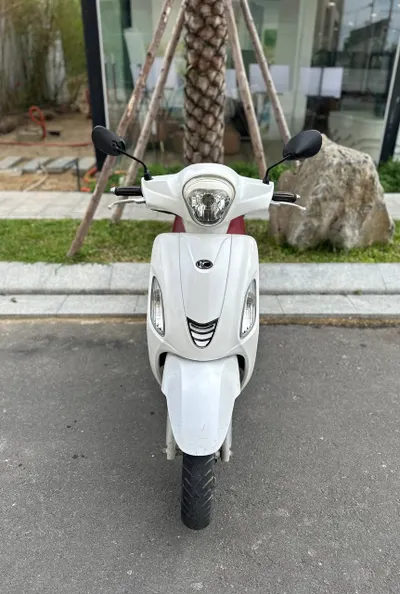 Kymco 50cc 踏板车 2017 – 无需驾驶执照 – 1099万越南盾