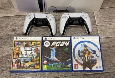 Sony PlayStation 5 1TB – Đã qua sử dụng, tình trạng tuyệt vời với 2 tay cầm và đĩa