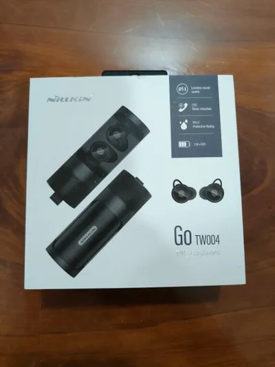Nillkin Wireless Earbuds GO TW004, Wireless Charger & Battery – Bundle Sale