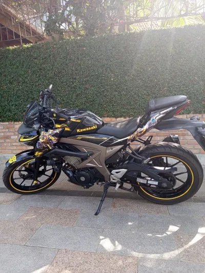 GSX 150 2020 – 完美状况，附带证件
