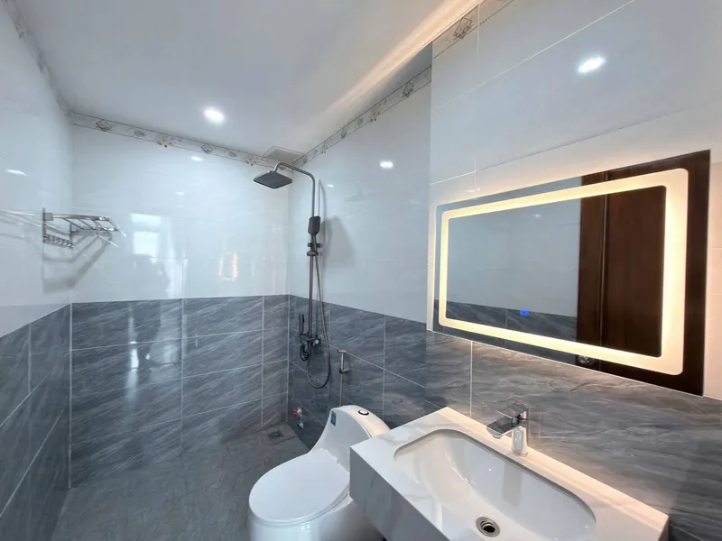 Nhà 3 Phòng Ngủ cho Thuê – Trung Tâm Nha Trang – 35 Triệu VND/Tháng — 10/10