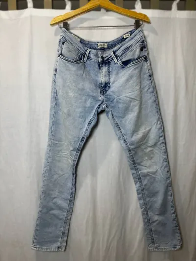 Bộ sưu tập quần áo & phụ kiện nam đã qua sử dụng – Quần jean, giày, nước hoa