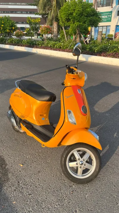 Xe Tay Ga Vespa LX 125, 2009 – 8 Triệu VND