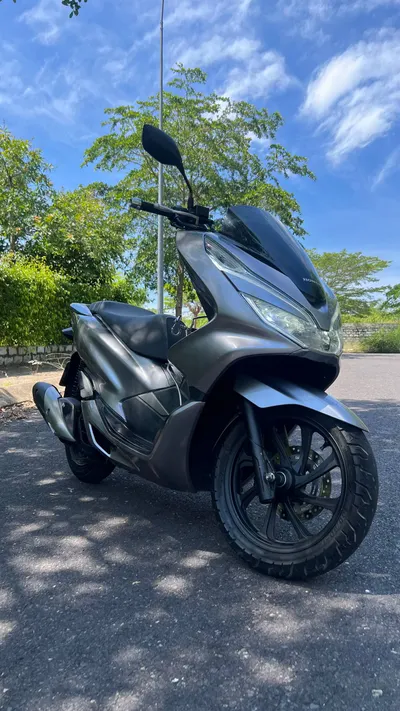 本田 PCX 2019 – 完全保养的踏板车，配新轮胎