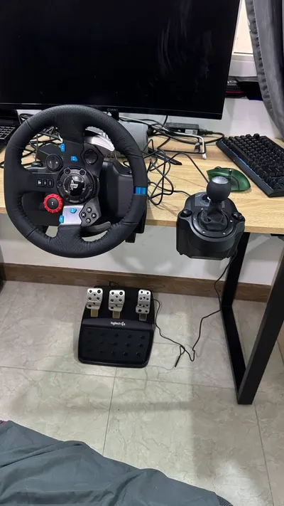 Logitech G29 Driving Force Racing Wheel Bundle – Complete Set with Shifter, Like New, 6M VND