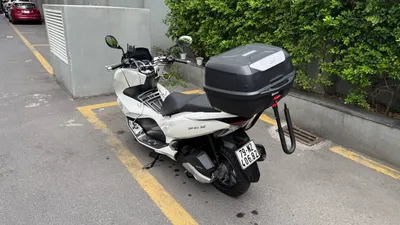 本田 PCX 2018, 125cc — 15 000 公里，状况极佳 — 33 000 000 越南盾