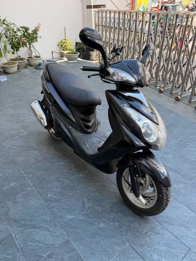 Excel 150 踏板车 – 800 万越南盾，刚刚保养，新皮带和减震器