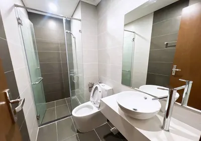 Modern 2-Bedroom Apartment with Sea View – HUD Building – Central Nha Trang – 18M VND/Month