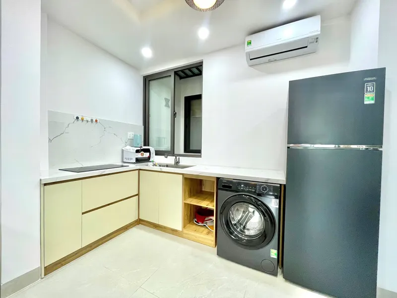 Căn hộ 2 phòng ngủ cho thuê – Đường Hùng Vương, trung tâm Nha Trang – 17 triệu đồng/tháng — 5/8