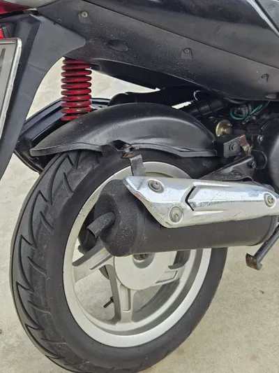 Продам Kymco Candy 50 (Тайвань) – автомат, права не требуются