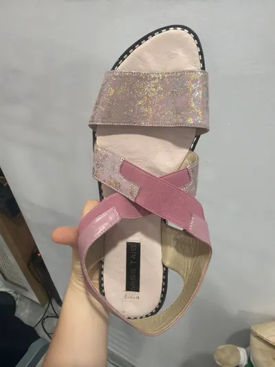 Dép sandal nữ mới, size 44 – chưa từng đi