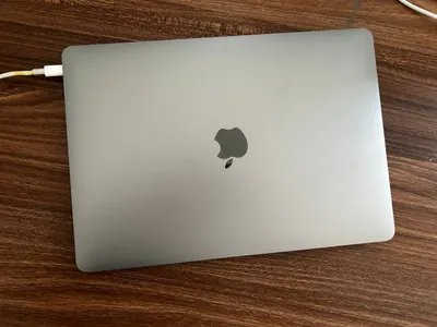 MacBook Air 13' 2020 – 17M VND, Excellent Condition