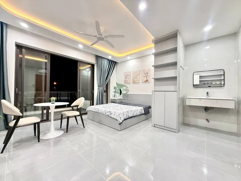 New Studio with Balcony Opposite the Park - Phước Long