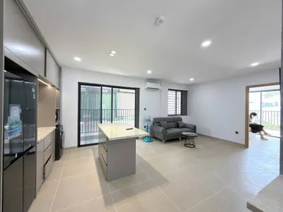 Panorama Apartment with Balcony – 15M VND/month, Free Pool & Gym