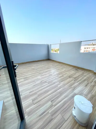 Studio Riêng với Ban Công Lớn cho Thuê – Gần FPT City – 8 Triệu VND/Tháng