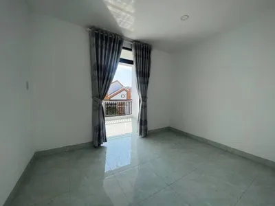 Nhà 4 phòng ngủ cho thuê ở phía nam Nha Trang (Phước Long) – 17 triệu VND/tháng, hợp đồng 12 tháng