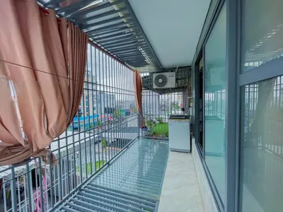 Studio Apartment at Vu Lang Street – 7.5M VND/Month, Balcony, Fully Furnished