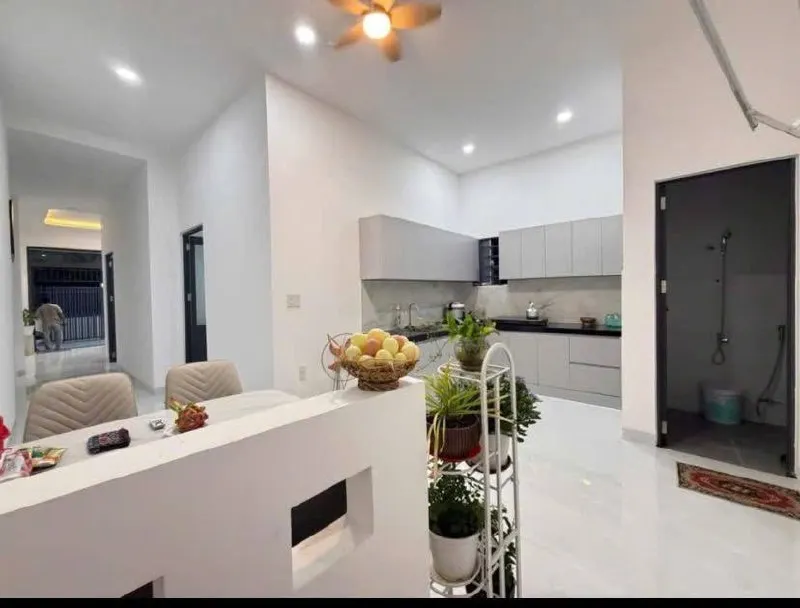 Nhà 2 Phòng Ngủ Cho Thuê – Phía Bắc Nha Trang – Đủ Đồ – 12 Triệu VND/Tháng — 7/8