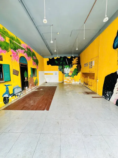 商业空间出租 – 50 平方米 – 岘港市中心 – 近芒谢奢华酒店 – 30M VND/月
