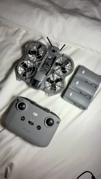出售DJI NEO 2无人机 – 二手，状况极好 – 700万越南盾