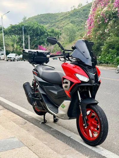 Aprilia SR GT 200 스쿠터 – 200cc – 이탈리아 디자인 – 완전 장착 – 80M VND