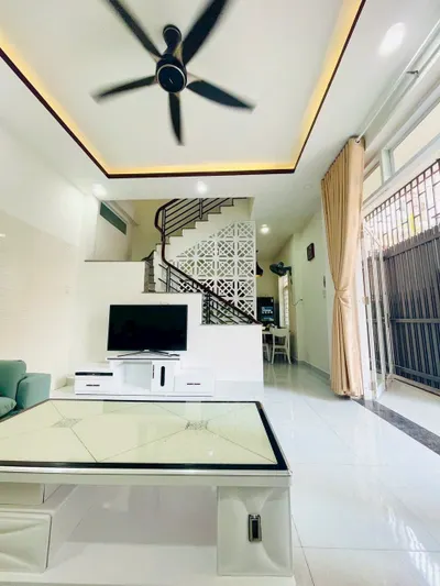 Beautiful New 3-Storey House for Rent in Car Alley – Central Nha Trang, 1.5 km from Beach