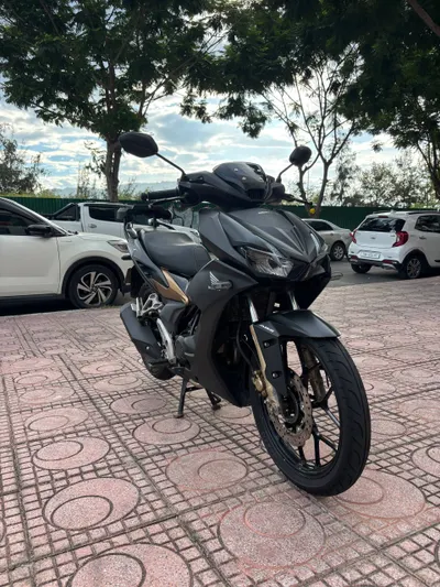 Honda Winner 150cc – Хорошее техническое состояние, небольшие косметические дефекты
