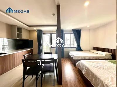 Studio Apartment for Rent with Balcony Near Xom Moi Market and Beach – 8M VND/Month