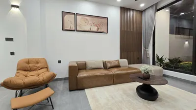 美佳区房屋出租（芽庄西部）– 270平方米，3间卧室，配家具 – 3500万越南盾/月