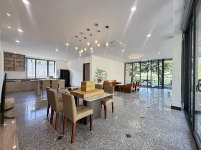 Villa 2 phòng ngủ với vườn và view núi – Tây Nha Trang – 22 triệu đồng/tháng