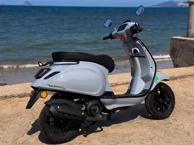 50cc 摩托车租赁 – 无需驾照