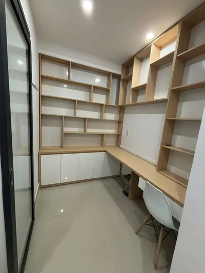 Căn hộ 3 phòng ngủ phong cách Napoleon với view núi – Phía Bắc Nha Trang – 14 triệu VND/tháng