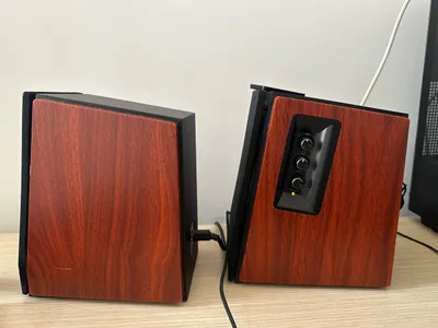 Edifier R1700BT 액티브 스피커 – 블루투스 2.0