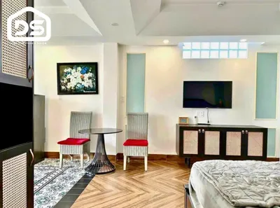 Studio Apartment with Balcony – Biệt Thự Centre, 55 m²
