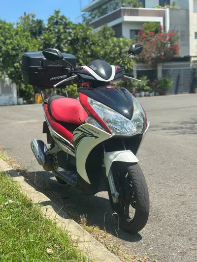 Honda Airblade 2012 – 서비스 기록이 있는 잘 유지된 스쿠터