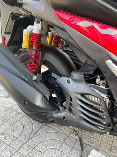 雅马哈NVX 155摩托车，2018年 – 智能钥匙，ABS，定期保养，有证件 – 22,500,000越南盾