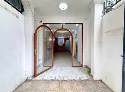 2층 상업용 공간 임대 – Pho Han - Trinh Phong, 냐짱 중심부 – 60 m² – 월 1700만 VND