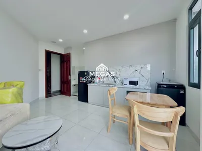 1-Bedroom Apartment for Rent with Balcony – Pets Allowed – 9 Million VND/Month