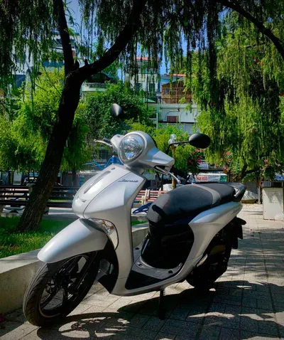 Cho thuê xe tay ga tại Nha Trang - Honda PCX, Yamaha Janus, Nouva 6
