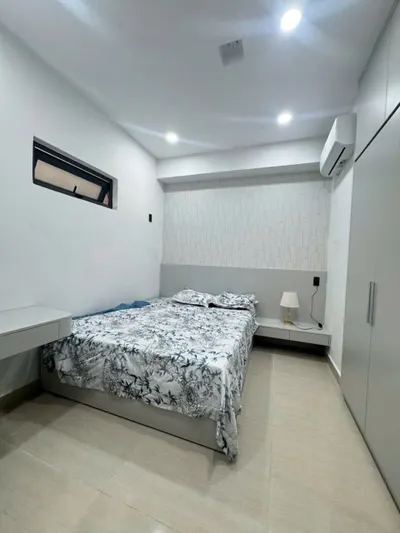 Căn Hộ Napoleon cho Thuê – 55 m², 2 Phòng Ngủ – 12 Triệu VND/Tháng – Có sẵn Từ 28 Tháng 7