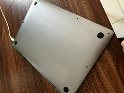 MacBook Air 13' 2020 – 17M VND, Excellent Condition