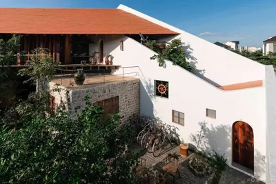 Unique Villa for Rent - Phuoc Long A Urban Area, South Nha Trang - 4 Bedrooms