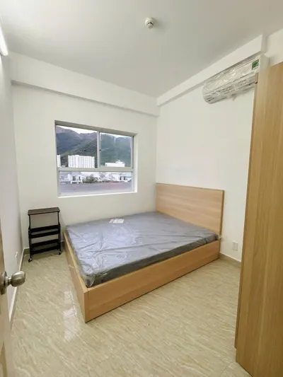 Hoàng Quân 단지 2 침실 아파트 - 10M VND/월, 바다까지 800m