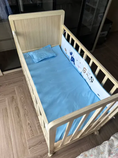 New Children's Crib for Sale – 800,000 VND